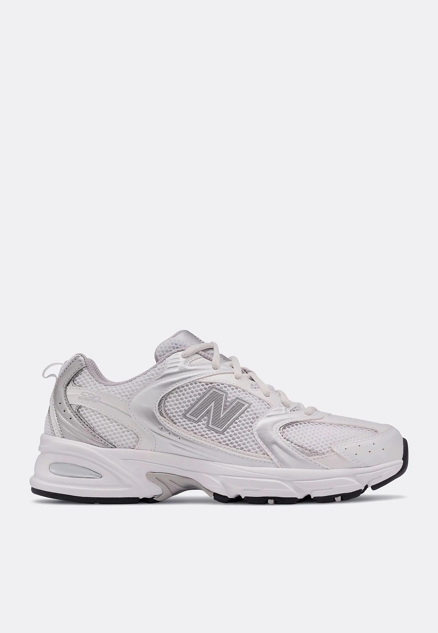 530 - NB White/Metallic Silver