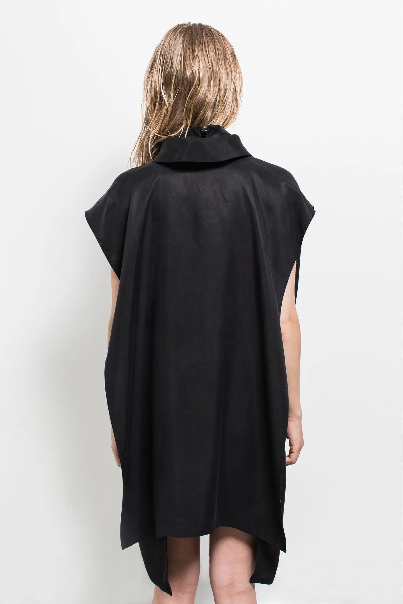 Asymmetric Poncho