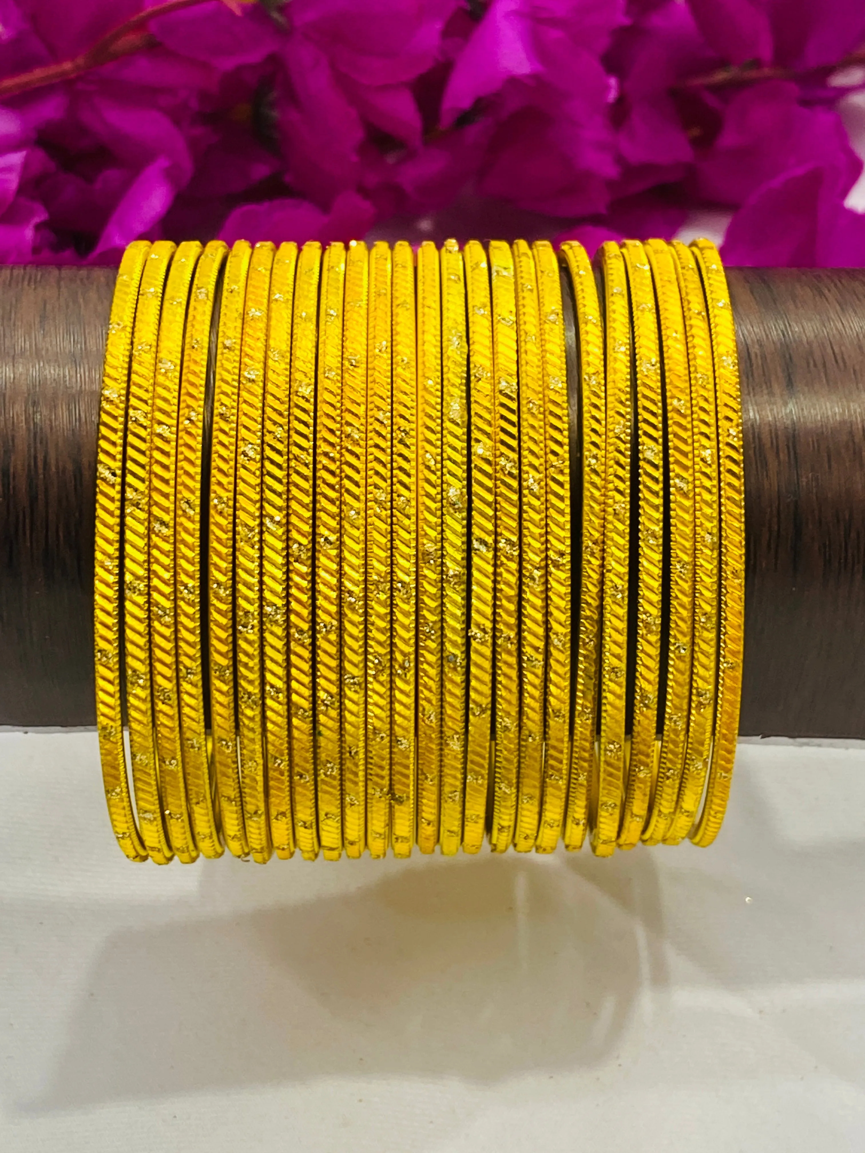 Beautiful Yellow Color Plain Metal Bangles