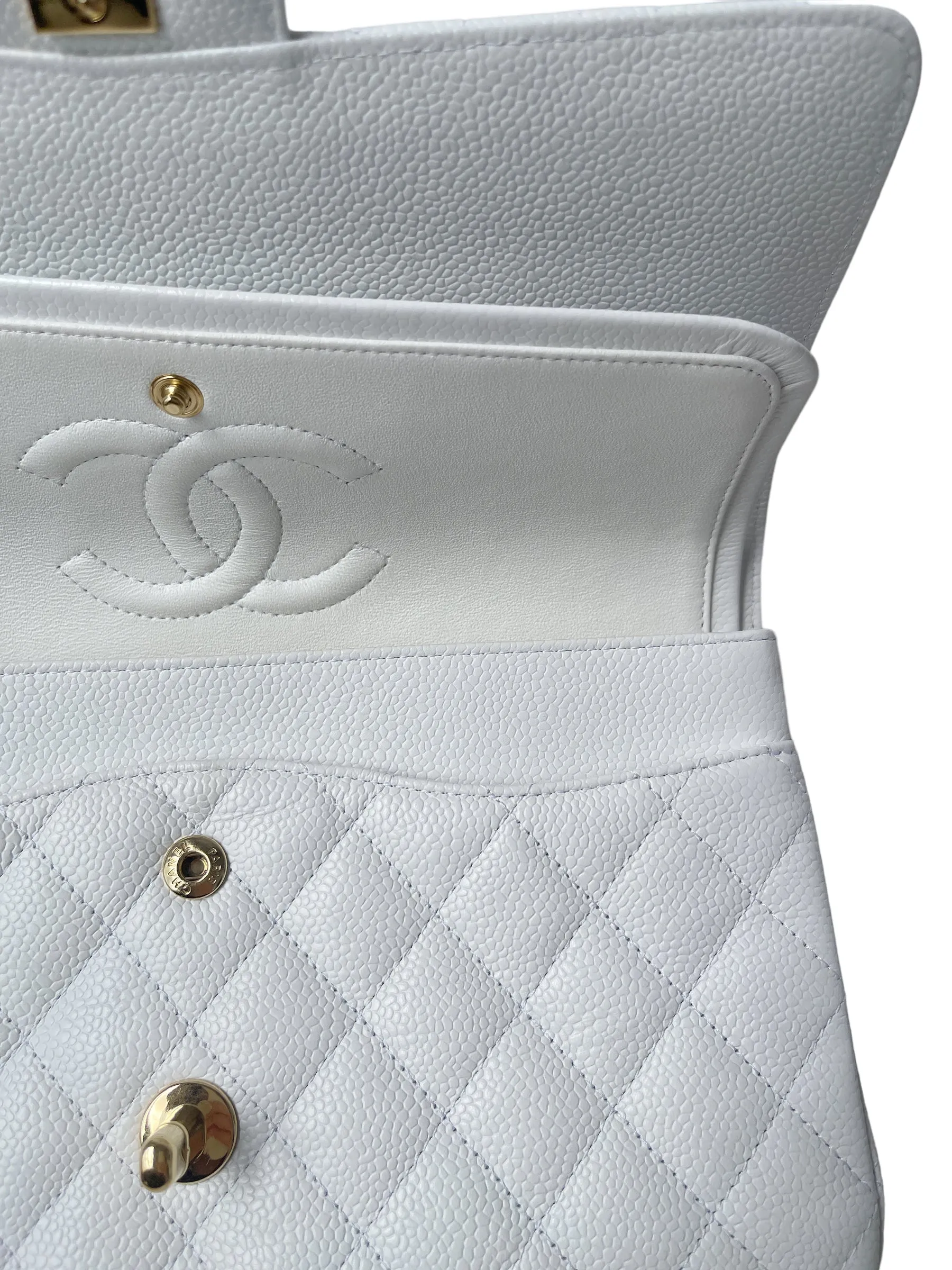 CHANEL WHITE CAVIAR MEDIUM CLASSIC 2.55 DOUBLE FLAP BAG