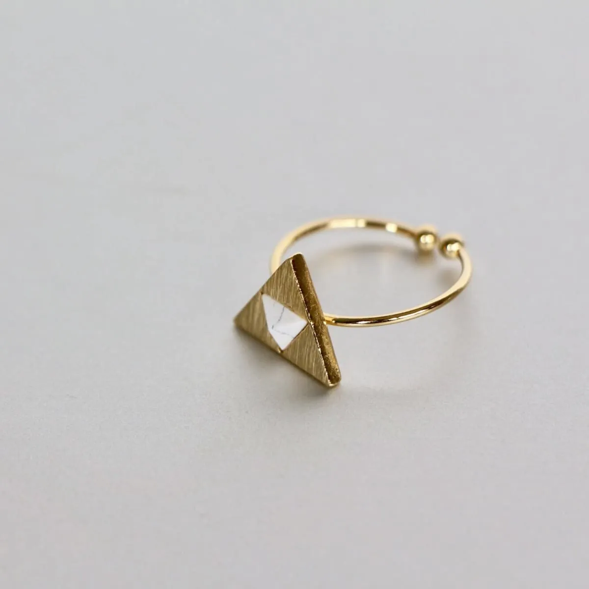 Gold Dipped Triangle Ring/Toe Ring, White Marble Stone Ring, Geometric Ring, Stone Jewelry, Modern Ring, Bridesmaids Gift MR53