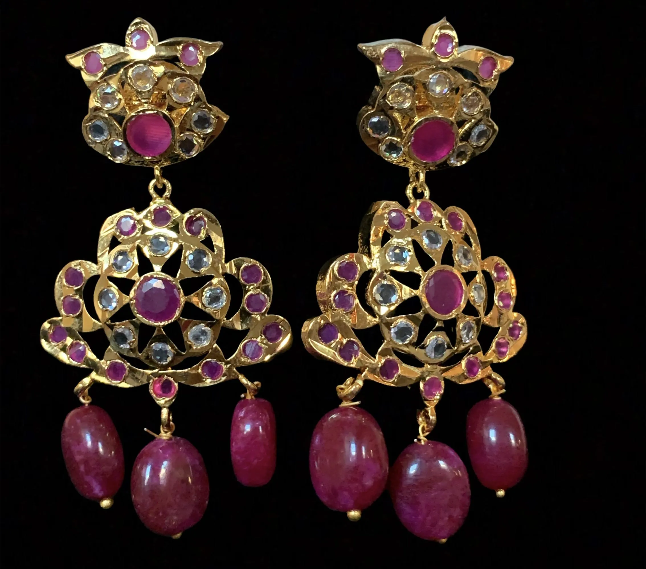 Heena necklace set in rubies ( SHIPS IN 4 WEEKS )