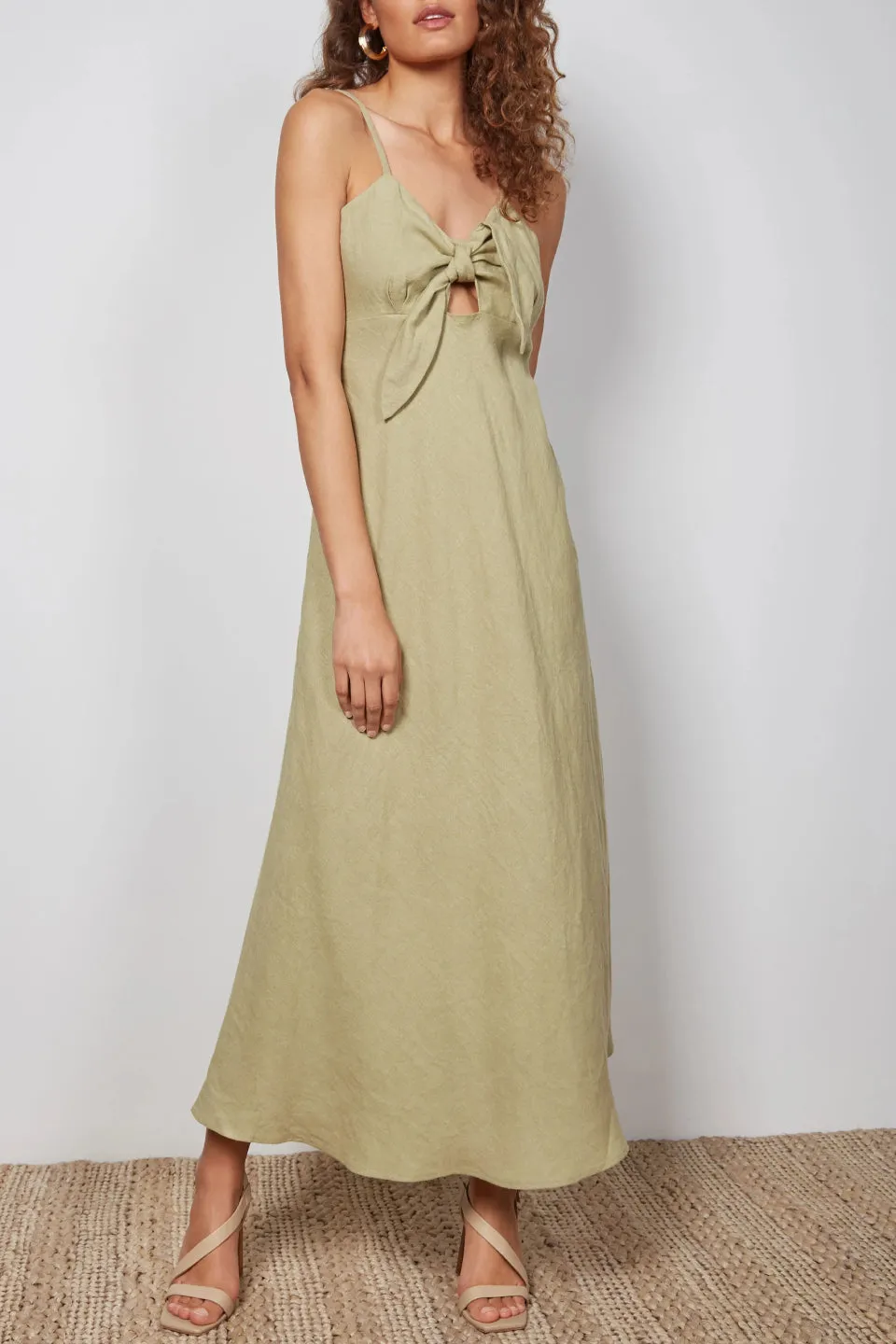 Jocie Knoted Strappy Sage Maxi Dress