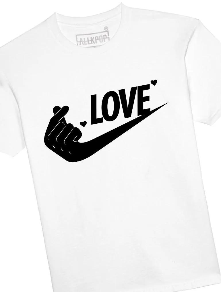 Just Love It Tee