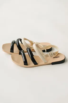 Melissa: The Essential Wave Sandal in Beige   Black