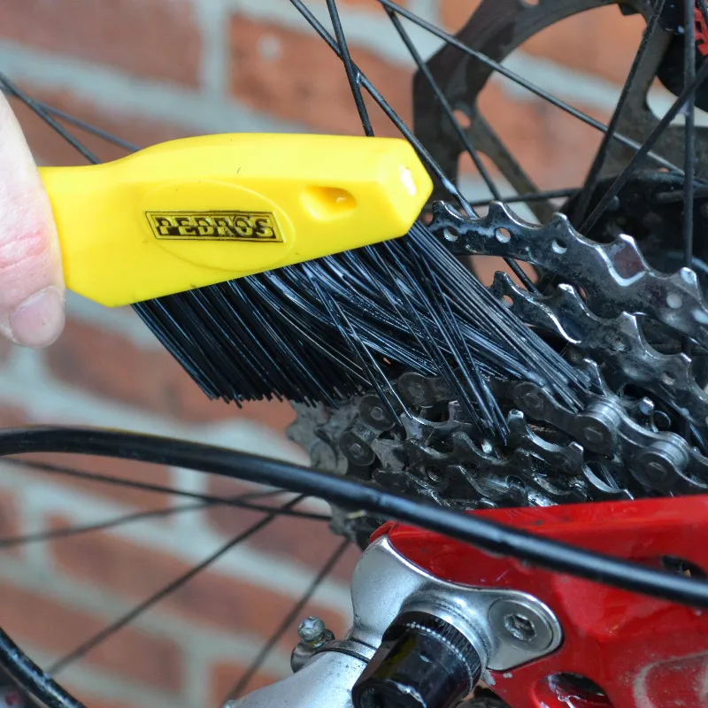 Pedro's Pro Toothbrush Cleaner Kit for Chain Wheel