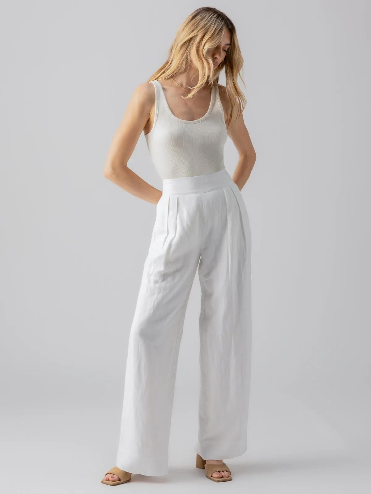 Pull Me On High Rise Pant White