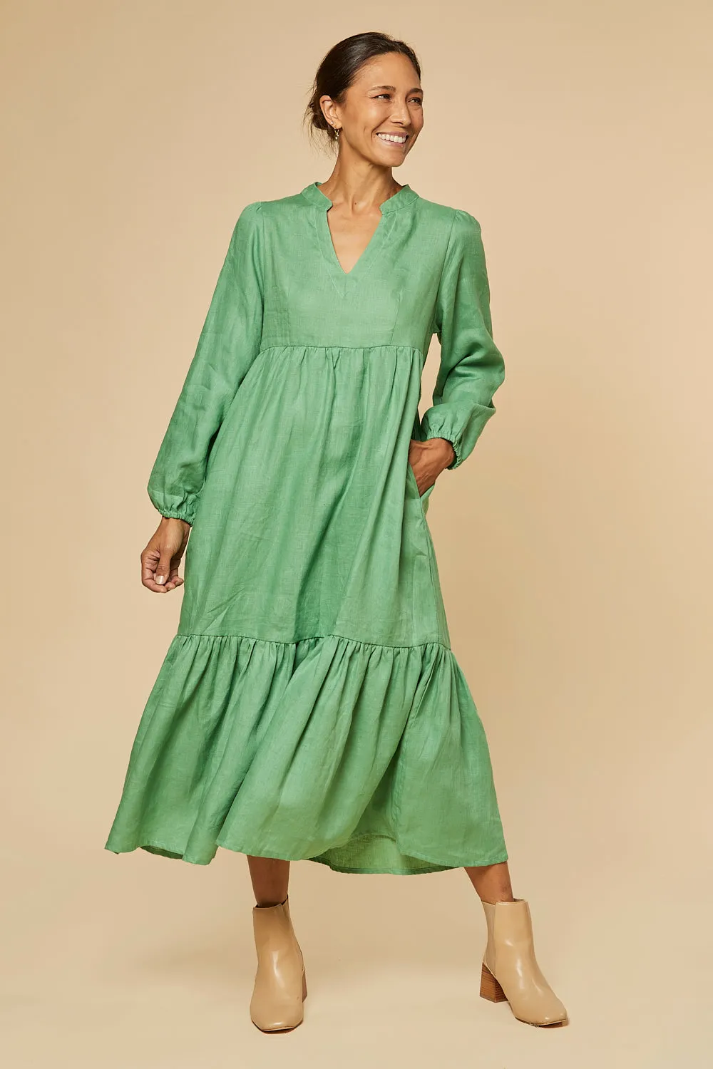 Sabre V-Neck Linen Dress in Jadesheen