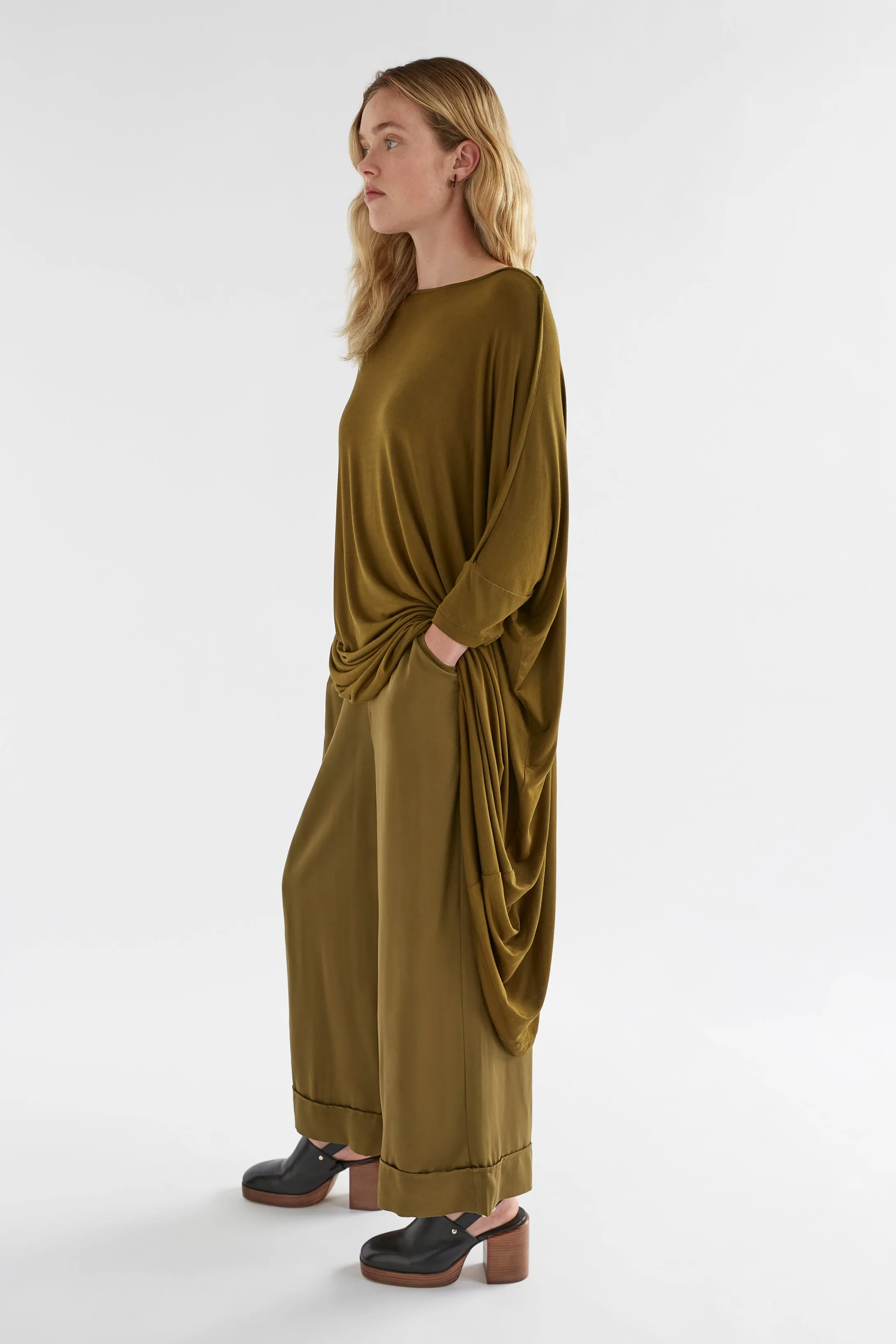 Wide Stretch Dress